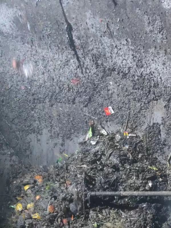 广华办事处污水池清理